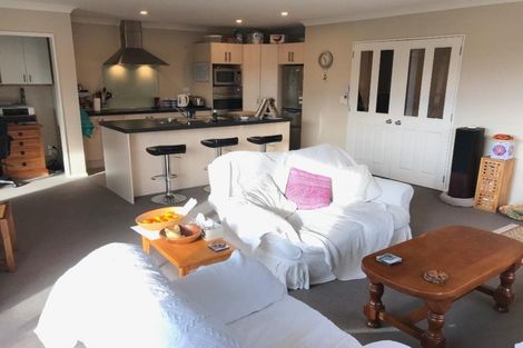 Photo of property in 21 Pohutukawa Crescent, Parklands, Christchurch, 8083