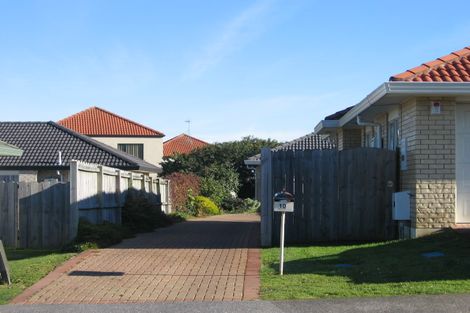 Photo of property in 10 Nephin Place, East Tamaki Heights, Auckland, 2016