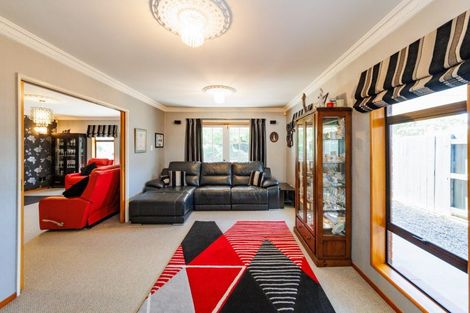 Photo of property in 96 John F Kennedy Drive, Milson, Palmerston North, 4414