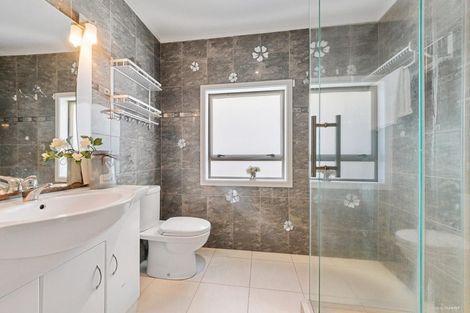 Photo of property in 55b Te Kanawa Crescent, Henderson, Auckland, 0610