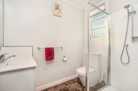 Photo of property in 1/72 Gloucester Road, Manurewa, Auckland, 2102