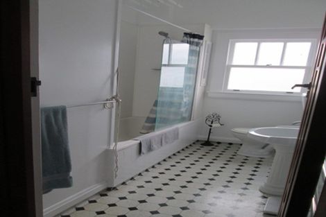 Photo of property in Zena Court, 11f8 Dufferin Street, Mount Victoria, Wellington, 6021