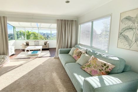 Photo of property in 12 Shannon Place, Torbay, Auckland, 0630