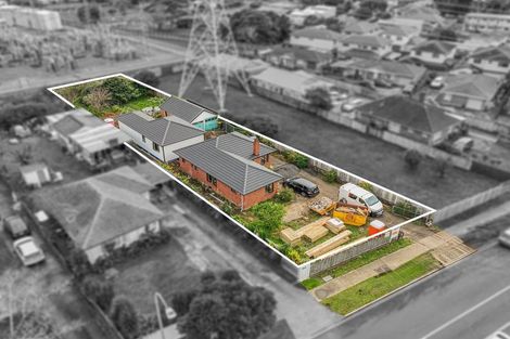 Photo of property in 309 Massey Road, Mangere East, Auckland, 2024