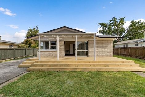 Photo of property in 194 Totara Drive, Pukete, Hamilton, 3200