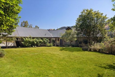 Photo of property in 351 Morven Ferry Road, Arrow Junction, 9371