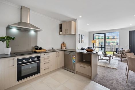 Photo of property in 30 Bellbird Street, Papakura, 2110