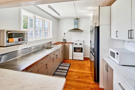 Photo of property in 90 Pine Avenue, Ebdentown, Upper Hutt, 5018