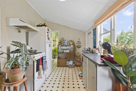 Photo of property in 15 Clare Road, St Albans, Christchurch, 8014