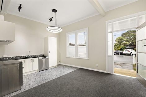 Photo of property in 125 Richmond Street, Petone, Lower Hutt, 5012