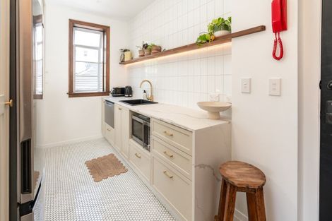 Photo of property in Norton Flats, 302u3 Willis Street, Aro Valley, Wellington, 6011