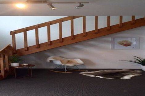 Photo of property in 2/2 Valecrest Place, Bayview, Auckland, 0629