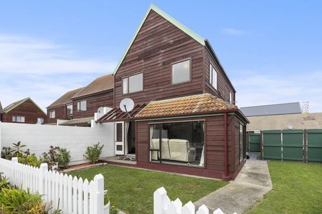 Photo of property in 17-u10 Randwick Crescent, Moera, Lower Hutt, 5010