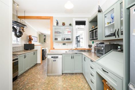 Photo of property in 9 Maunder Street, Marton, 4710