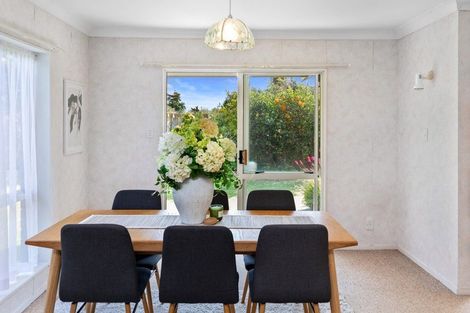 Photo of property in 92 Russley Drive, Mount Maunganui, 3116