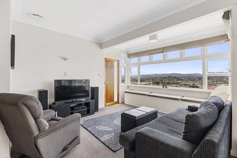 Photo of property in 57 Rodrigo Road, Kilbirnie, Wellington, 6022