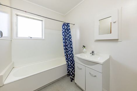 Photo of property in 94 Wordsworth Road, Manurewa, Auckland, 2102