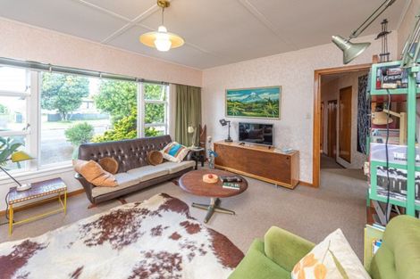 Photo of property in 43 Manuka Street, Castlecliff, Whanganui, 4501