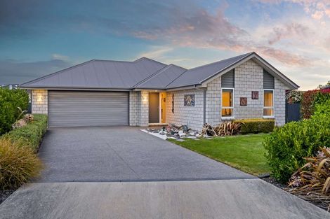 Photo of property in 8 Crampton Close, Kaiapoi, 7630