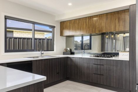 Photo of property in 32 Tawhai Crescent, Wharewaka, Taupo, 3330