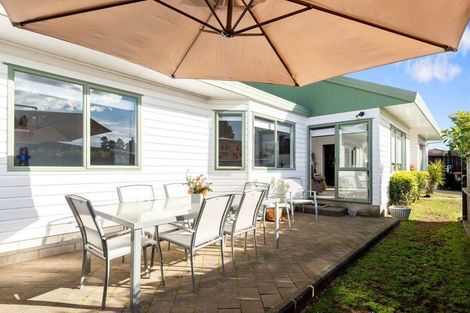 Photo of property in 236a Ngatai Road, Otumoetai, Tauranga, 3110