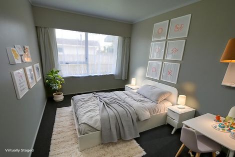 Photo of property in 1/32 Challen Close, Conifer Grove, Takanini, 2112