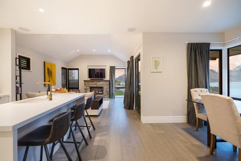 Photo of property in 56c Kerry Drive, Queenstown, 9300