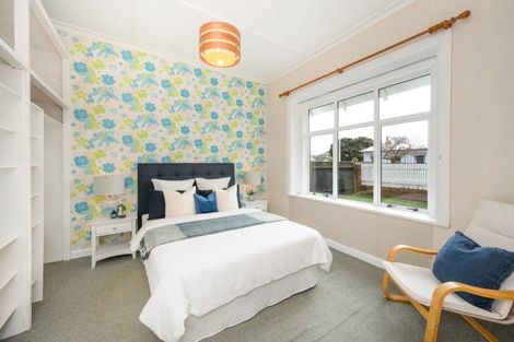 Photo of property in 70 Chelwood Street, Takaro, Palmerston North, 4412