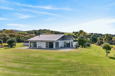 Photo of property in 2008d Cove Road, Mangawhai, 0573