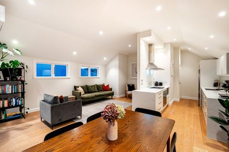 Photo of property in 159a Hanson Street, Newtown, Wellington, 6021