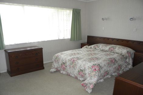 Photo of property in 100 Taylor Avenue, Te Awamutu, 3800
