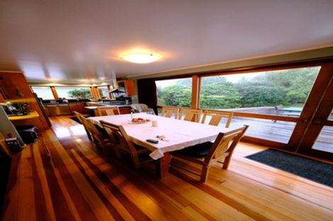 Photo of property in 139 Hine Road, Wainuiomata, Lower Hutt, 5014