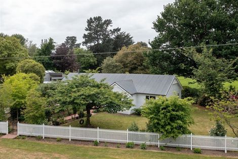 Photo of property in 4 Golf Links Road, Rangiora, 7473