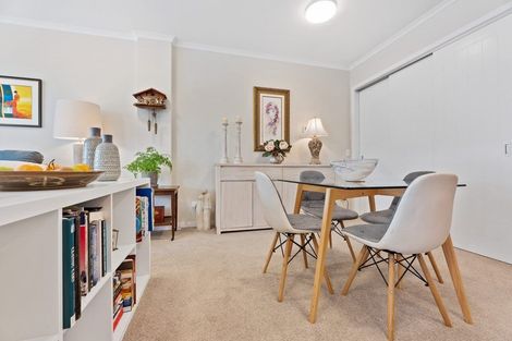 Photo of property in 192 Landmark Terrace, Orewa, 0931