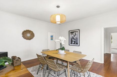 Photo of property in 22 Liffey Crescent, Island Bay, Wellington, 6023