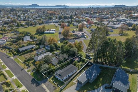 Photo of property in 15 Noni Street, Turangi, 3334
