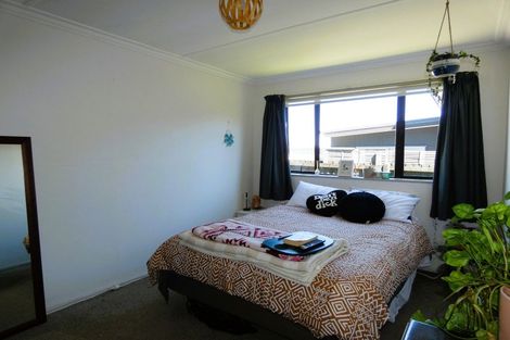 Photo of property in 33 Domett Street, Westport, 7825