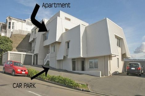 Photo of property in 4/2 Grafton Road, Roseneath, Wellington, 6011