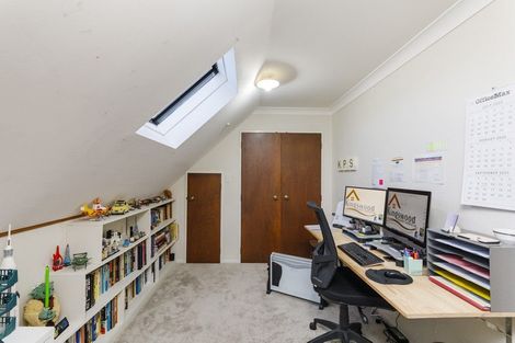 Photo of property in 40a Kingswood Street, Takaro, Palmerston North, 4412