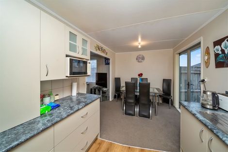 Photo of property in 3 Totara Crescent, Hawera, 4610