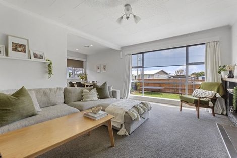 Photo of property in 14 Rosendale Avenue, Spotswood, New Plymouth, 4310