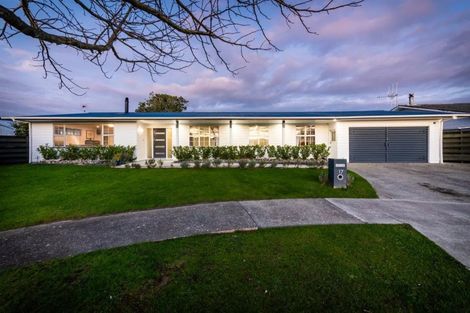 Photo of property in 17 Anaru Place, Awapuni, Palmerston North, 4412