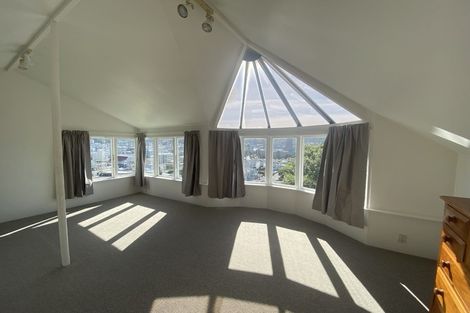 Photo of property in 6 Doctors Common, Mount Victoria, Wellington, 6011