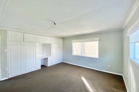 Photo of property in 22a Sussex Street, Levin, 5510