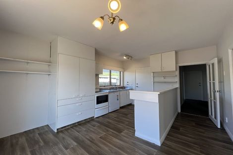 Photo of property in 39 Searells Road, Strowan, Christchurch, 8052