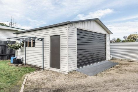 Photo of property in 8a Kings Avenue, Gonville, Whanganui, 4501