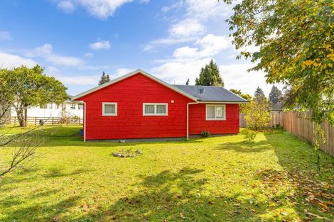 Photo of property in 12 Falkner Park, Taumarunui, 3920