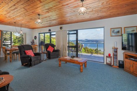 Photo of property in 9 Miro Place, Whitianga, 3510