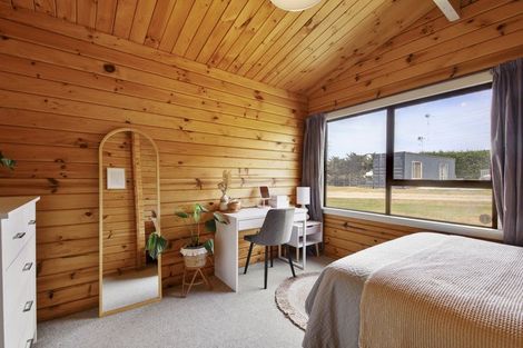 Photo of property in 20 Pears Road, Sefton, Rangiora, 7477