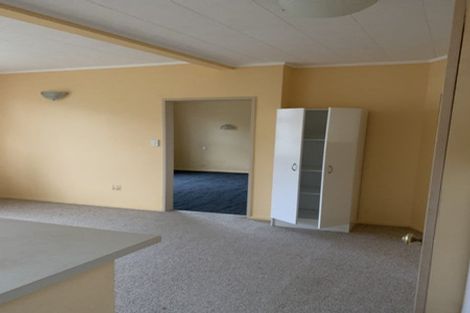 Photo of property in 108 Eden Street, Island Bay, Wellington, 6023